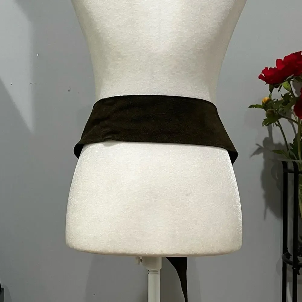 NEW Lake Shore Drive Suede Boho Crystal Flower Vintage Buckle Wide Waist Belt L